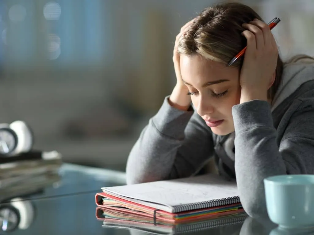 análisis de datos cualitativos tesis